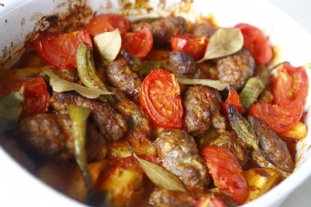 İzmir Köfte